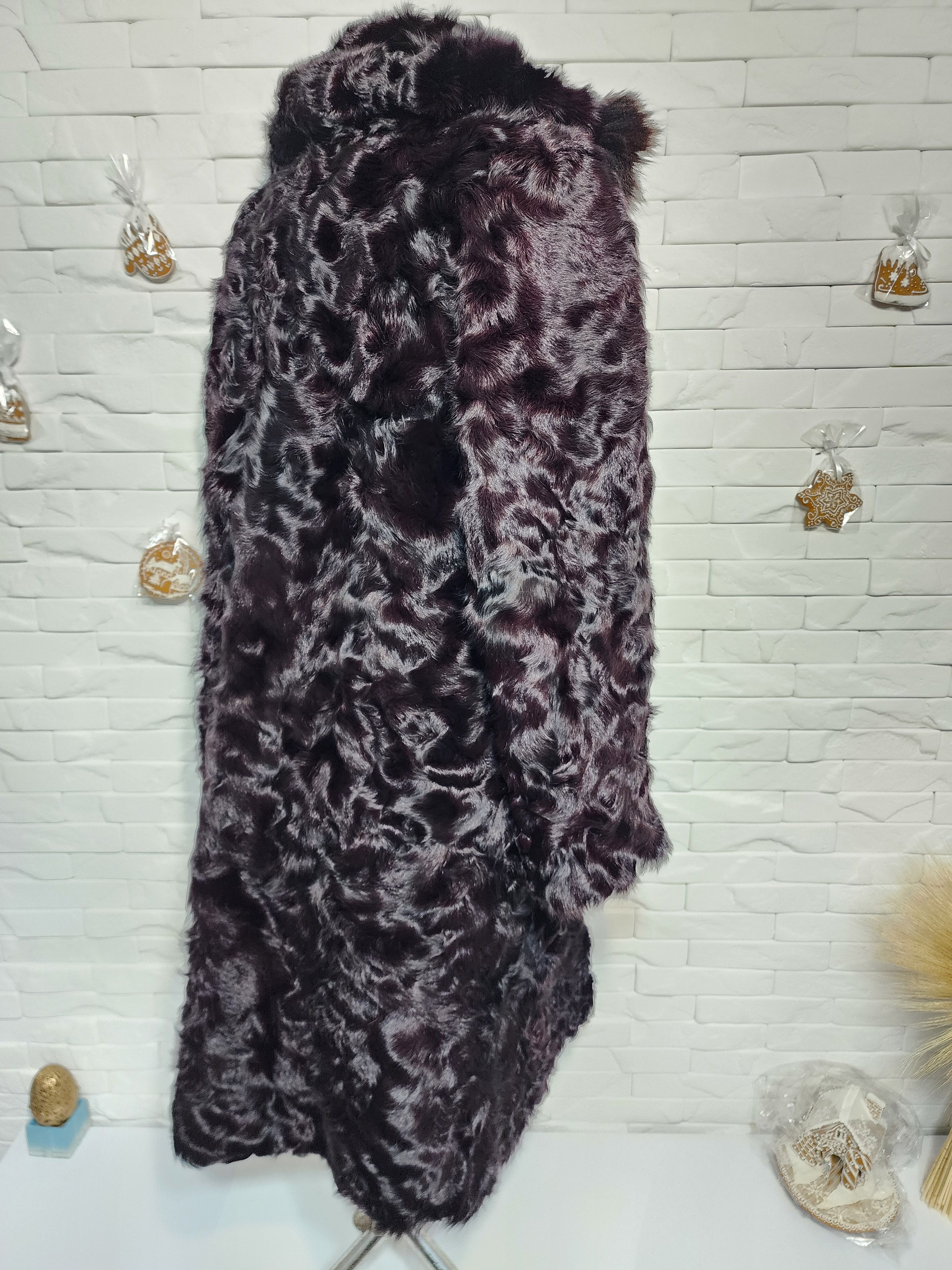 Uniqlo Black Goat Fur Coat: Women's Warm Hooded Outerwear Size XXL / US 16-18 / IT 52-54 - 5 Thumbnail