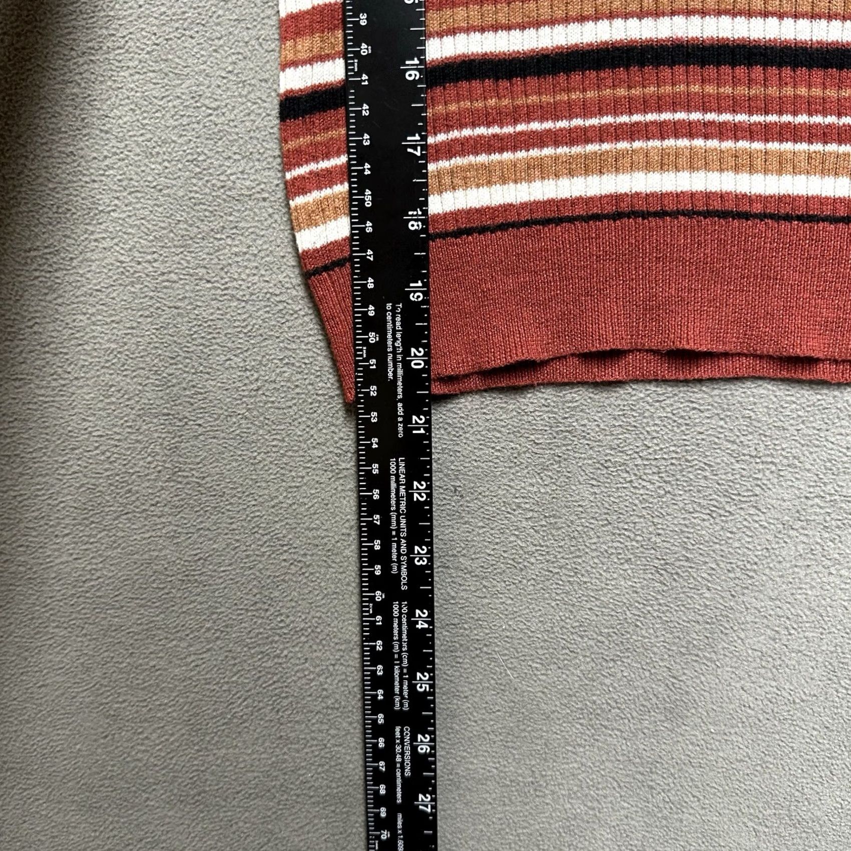American Eagle Outfitters American Eagle Outfitters Shirt Womens Small Red Multi-stripe Fitted Ribbed T-Shirt Stretch Size S / US 4 / IT 40 - 7 Thumbnail