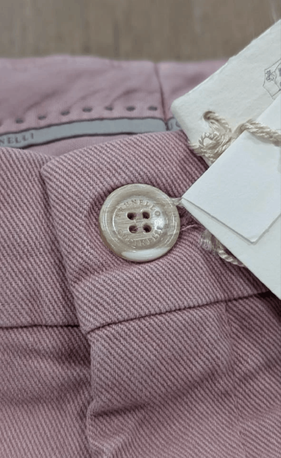 Brunello Cucinelli Brunello Cucinelli Dyed Bermuda Shorts Faded Pink 54 US 38 Size US 38 / EU 54 - 2 Thumbnail