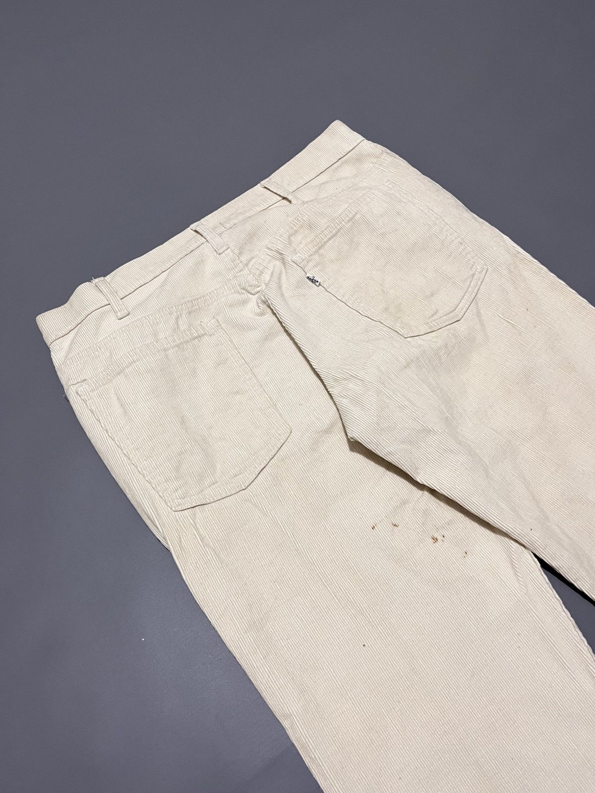 Levi's Vtg 1970’s Levi’s 663 Flare Corduroy pants Size US 34 / EU 50 - 3 Thumbnail