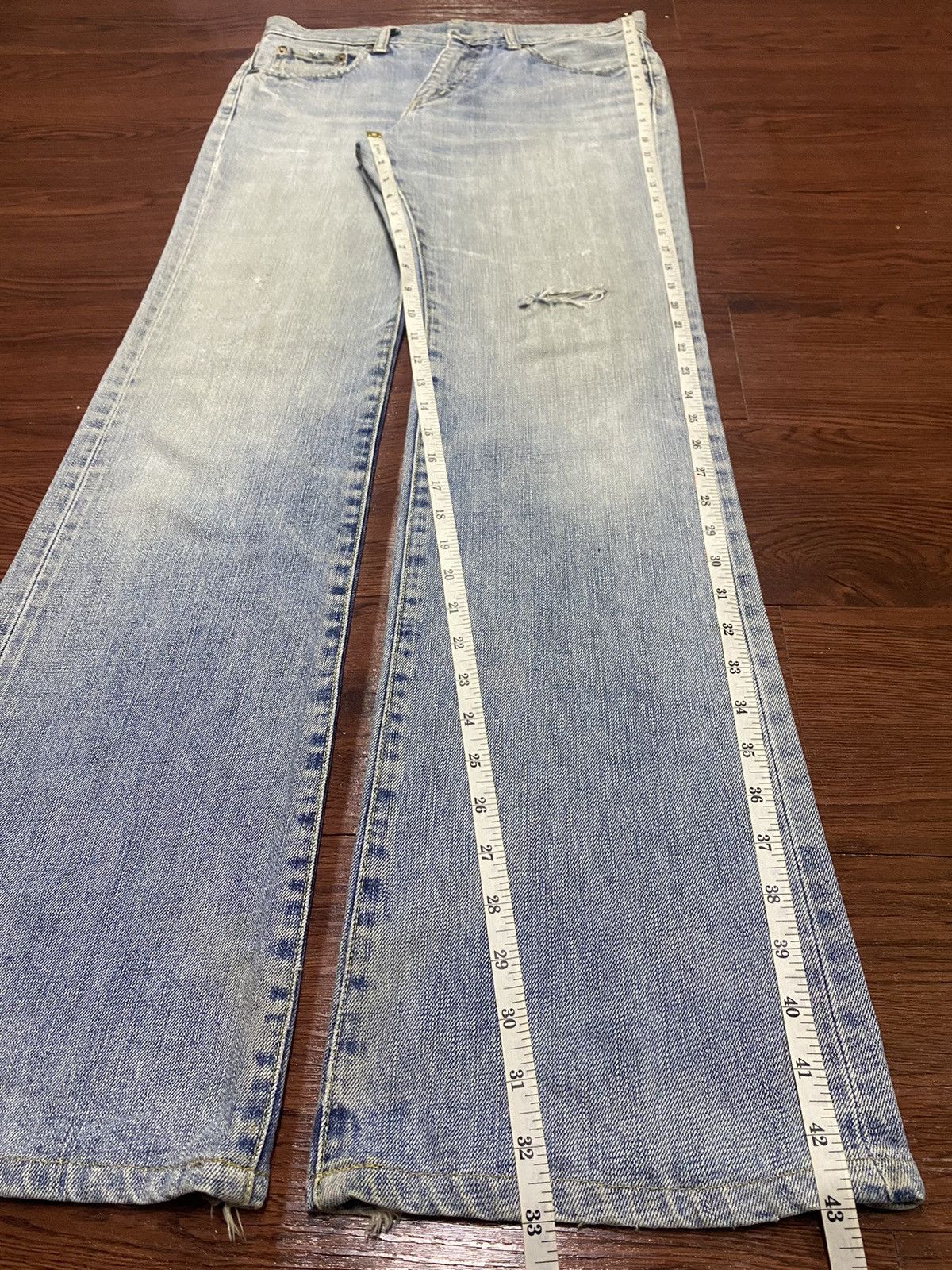 Japanese Brand Vintage Uniqlo Faded Wash Distressed Flare Style Jeans Size US 32 / EU 48 - 13 Thumbnail