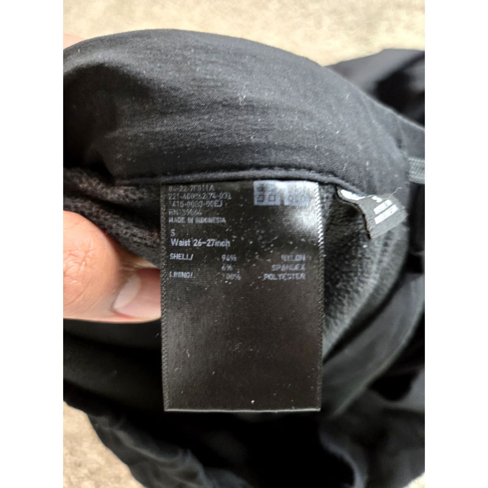 Uniqlo Uniqlo Chino Pants Womens Small Black Pull On Drawstring Fleece Lined Tapered Size 28" / US 6 / IT 42 - 3 Thumbnail