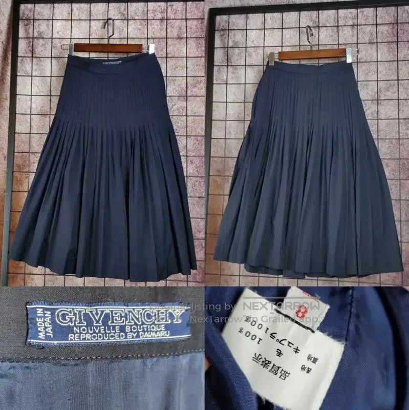 Givenchy Givenchy Black Wool Pleated Skirt . Size 23" - 1 Thumbnail