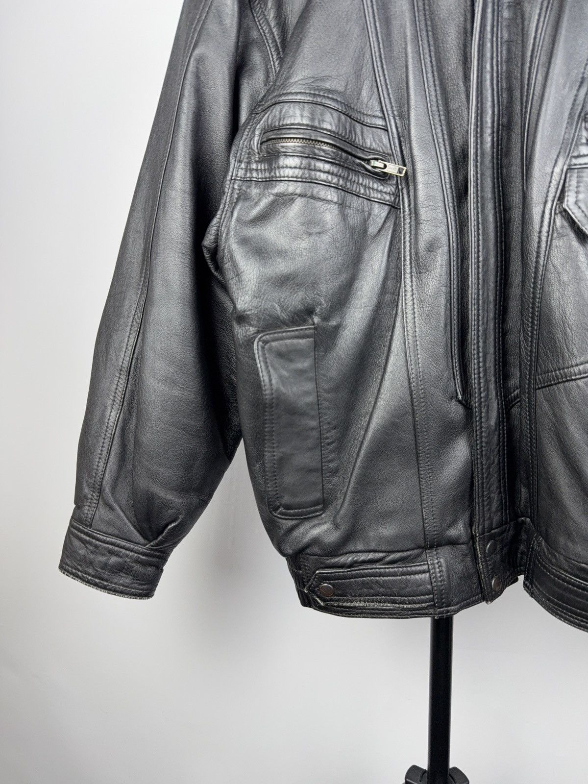 Vintage Vintage 90s Avant Garde Leather Biker MOTO Y2K Jacket Size US S / EU 44-46 / 1 - 4 Thumbnail