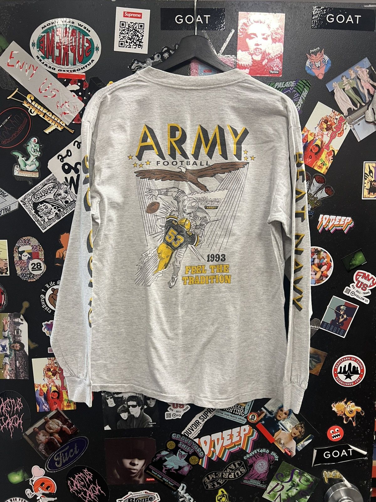 Vintage Vintage Army Football Beat Navy Shirt Size US L / EU 52-54 / 3 - 2 Thumbnail