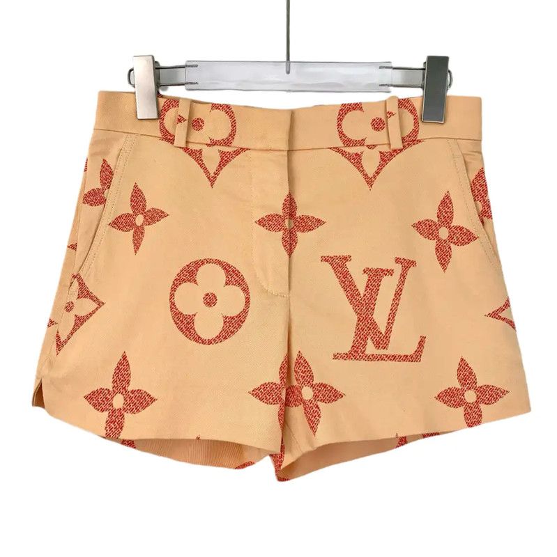 Louis Vuitton Yellow Cotton Women's Shorts 0089