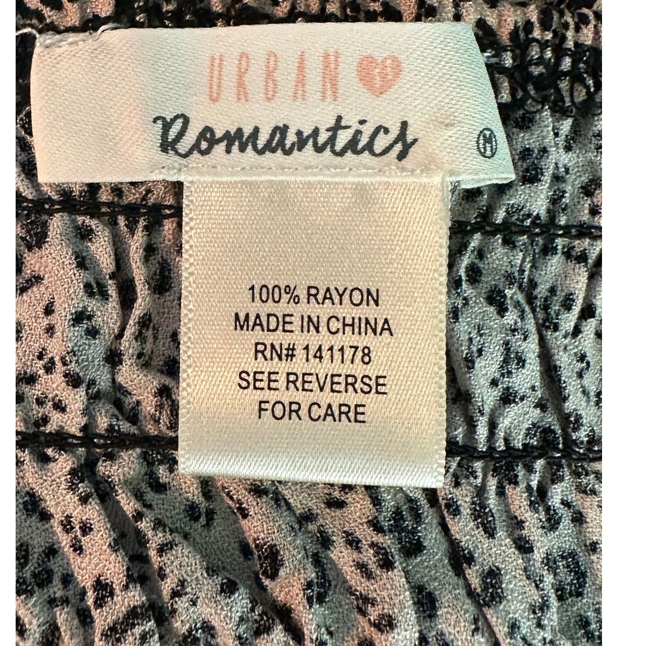 Urban Outfitters Urban Romantics animal print smocked cami top size Medium Size M / US 6-8 / IT 42-44 - 3 Thumbnail