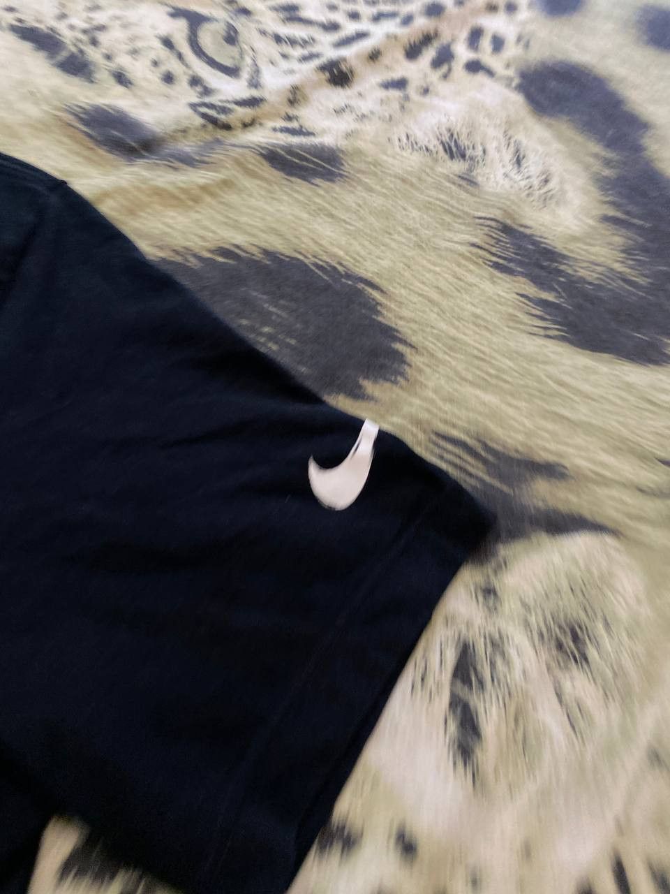 Nike big print center T-Shirt Streetwear Y2K Nike Vintage Size US M / EU 48-50 / 2 - 6 Thumbnail