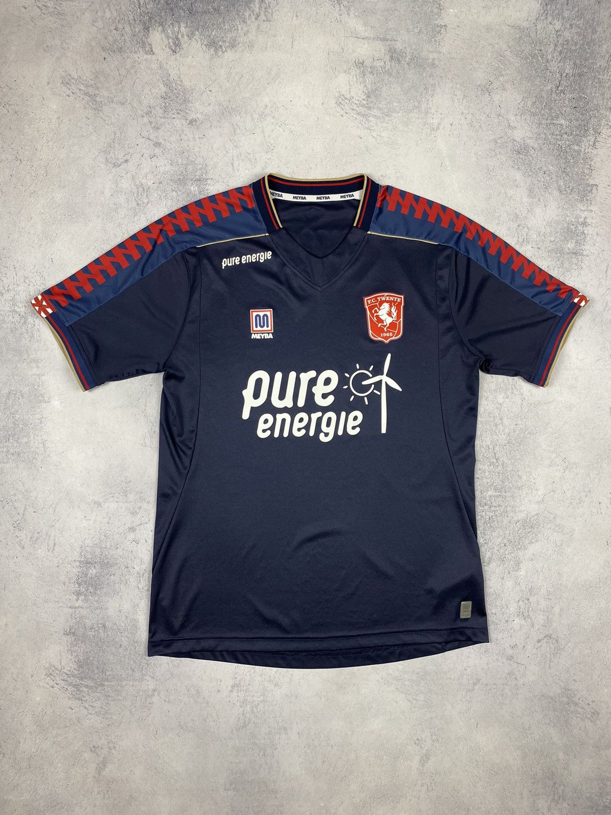 Other FC TWENTE 2020 2021 AWAY NETHERLANDS SOCCER JERSEY MEYBA Size US M / EU 48-50 / 2 - 3 Thumbnail
