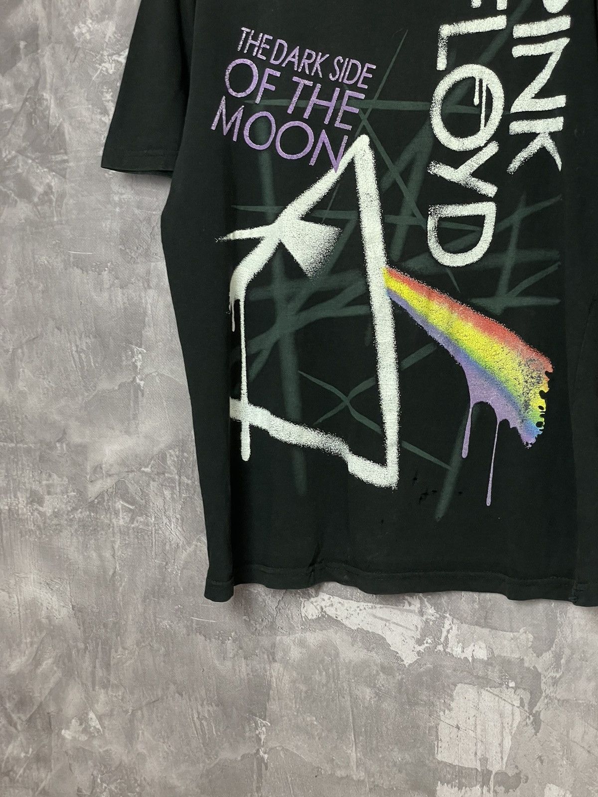 Band Tees × Vintage Vintage 90s PINK FLOYD THE DARK SIDE OF THE MOON T SHIRT Size US L / EU 52-54 / 3 - 6 Thumbnail