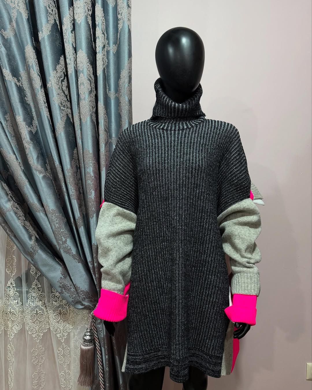 Balenciaga Balenciaga oversized deconstructed Hoodie Sweater Size XS / US 0-2 / IT 36-38 - 2 Thumbnail