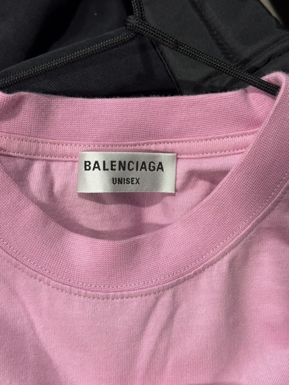 Balenciaga balenciaga flip logo tee Size US S / EU 44-46 / 1 - 5 Thumbnail
