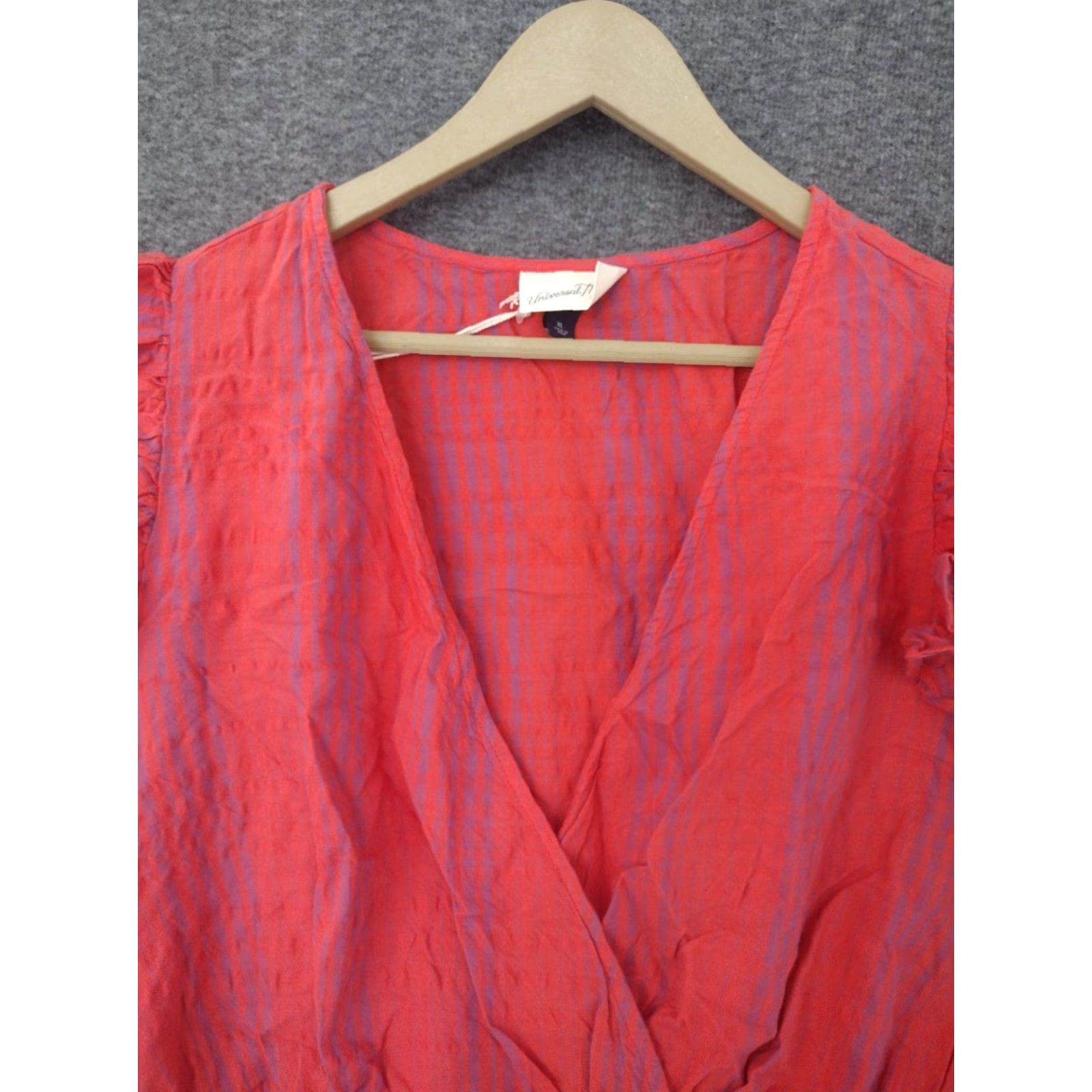Vintage Universal Thread Red Short Ruffle Cap Sleeve V-Neck Crop Top XL Women Shirt Crop Top Red XS-XL Size XL / US 12-14 / IT 48-50 - 3 Thumbnail