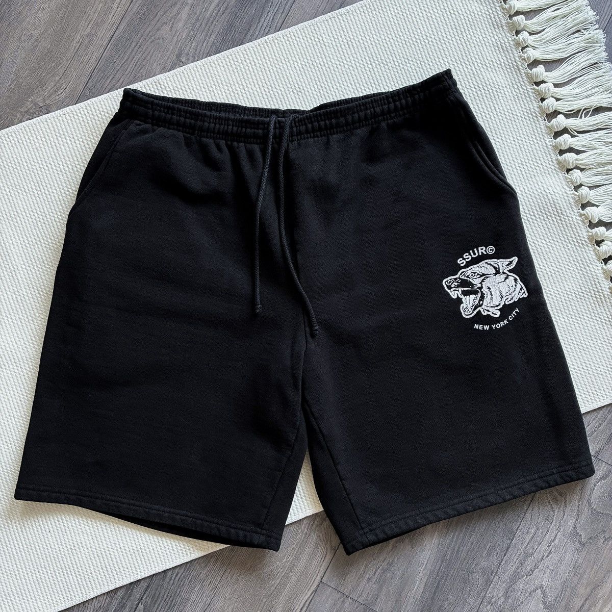 SSUR SSUR NYC FURY Print Heavy Cotton Black Shorts Size US 36 / EU 52 - 1 Thumbnail