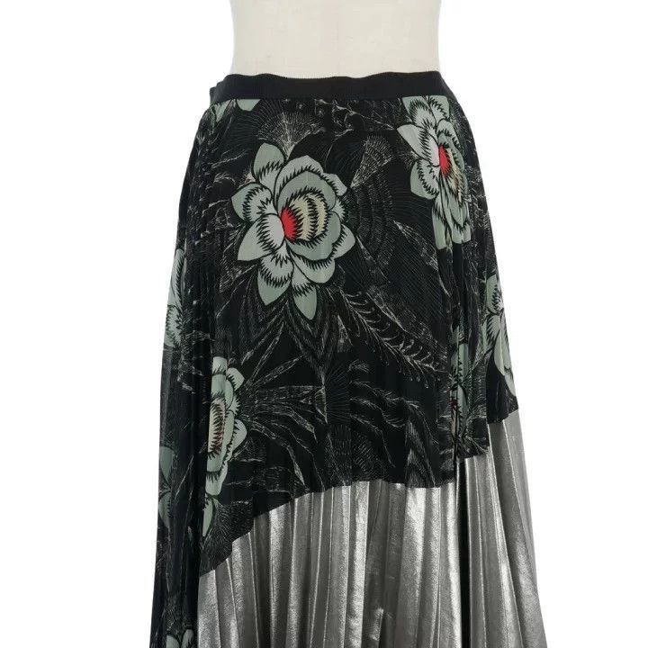 Dries Van Noten Dries Van Noten size:34 Black floral pleated skirt Size 33" - 7 Thumbnail
