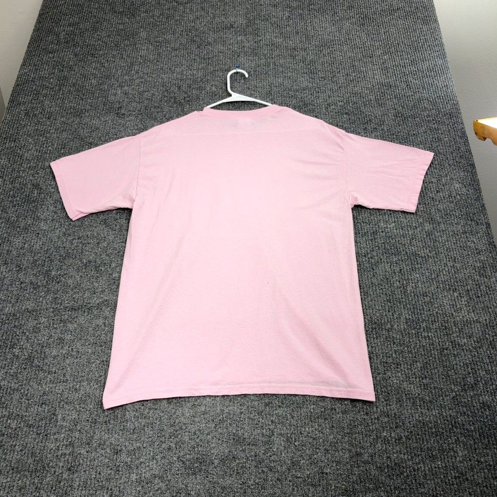 Gildan Vintage Gildan Florida Naples Beach Shirt L Pink Graphic Souvenir Mens T Size US L / EU 52-54 / 3 - 4 Thumbnail