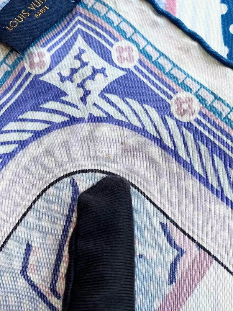 Louis Vuitton Louis Vuitton Mulberry silk presbyopic full-print color-ma Size ONE SIZE - 7 Thumbnail