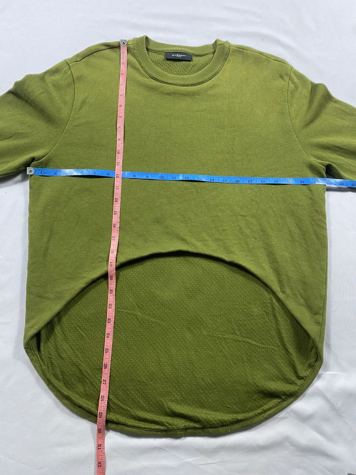 Givenchy Givenchy Cropet Sweatshirt Size US M / EU 48-50 / 2 - 7 Thumbnail