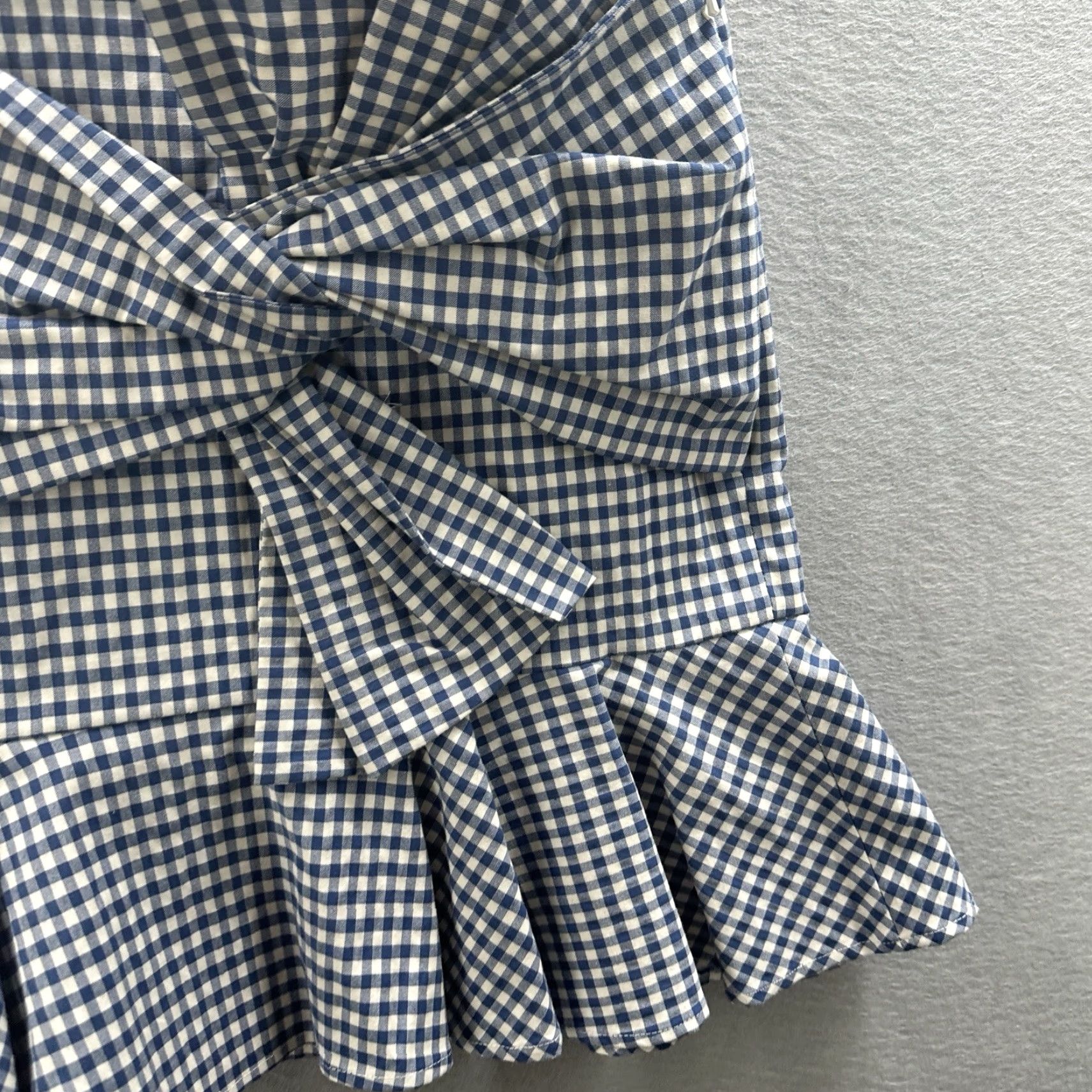 Veronica Beard Veronica Beard Mini Skirt Womens 6 Blue Plaid Asymmetrical Cottage Gingham Boho Prep 90s Style Short Skirt Mens/Womens Size 28" / US 6 / IT 42 - 4 Thumbnail