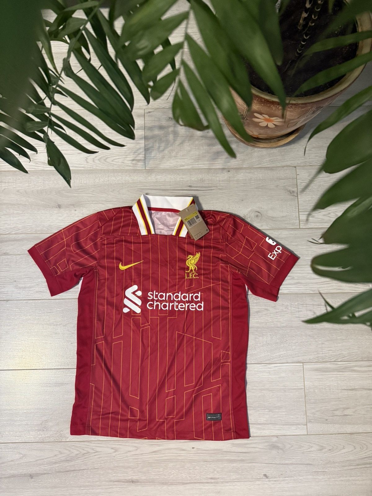 Nike #7 Luiz Diaz Liverpool nike 2025 kit soccer jersey shirt Size US S / EU 44-46 / 1 - 1 Thumbnail