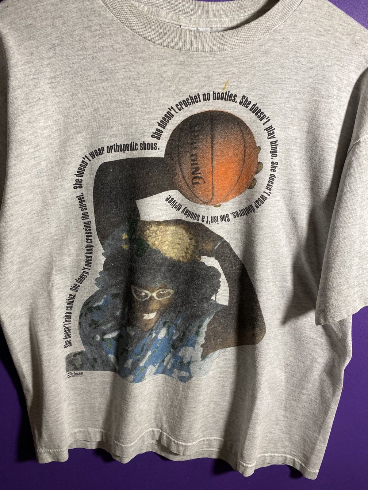 Salem Sportswear Vintage 90s Salem sportswear Larry Johnson grandma t-shirt Size US M / EU 48-50 / 2 - 3 Thumbnail