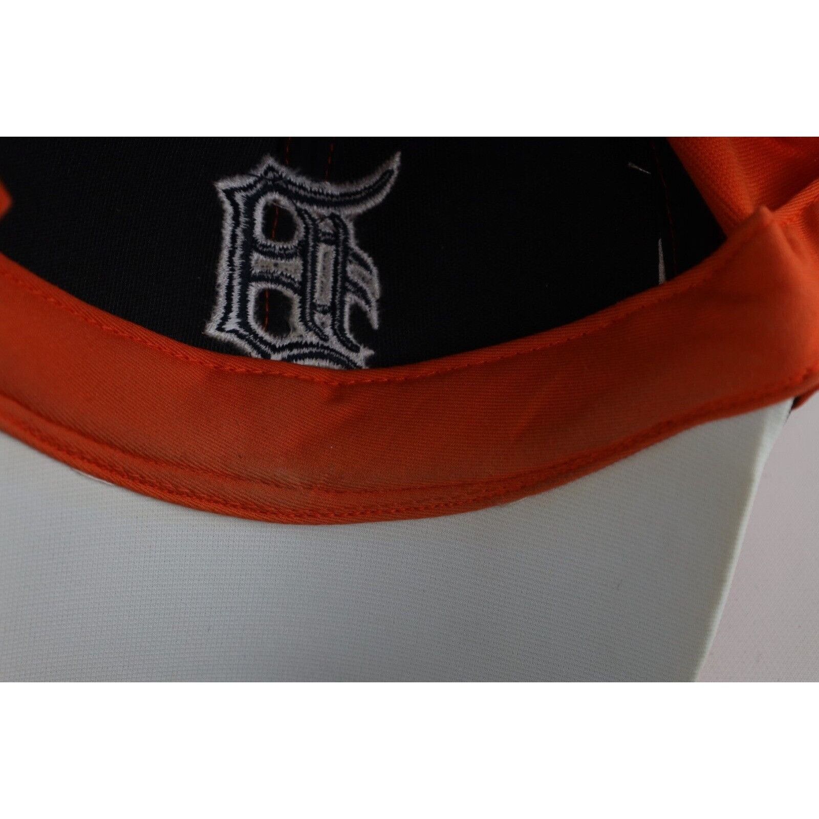Vintage Vintage Distressed Spell Out Detroit Tigers Baseball Hat Cap Size ONE SIZE - 12 Thumbnail