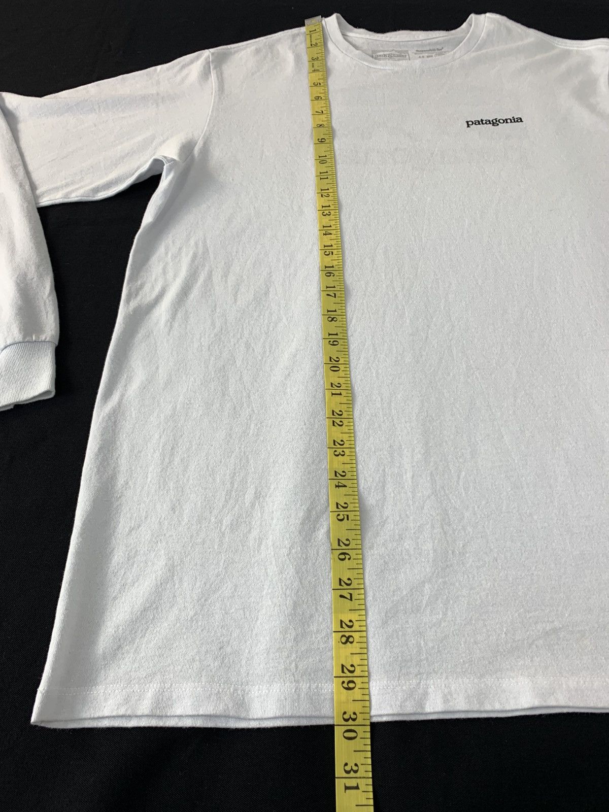 Patagonia Hype Patagonia Longsleeve P-6 Logo Responsibili Printed Tee Size US L / EU 52-54 / 3 - 10 Thumbnail