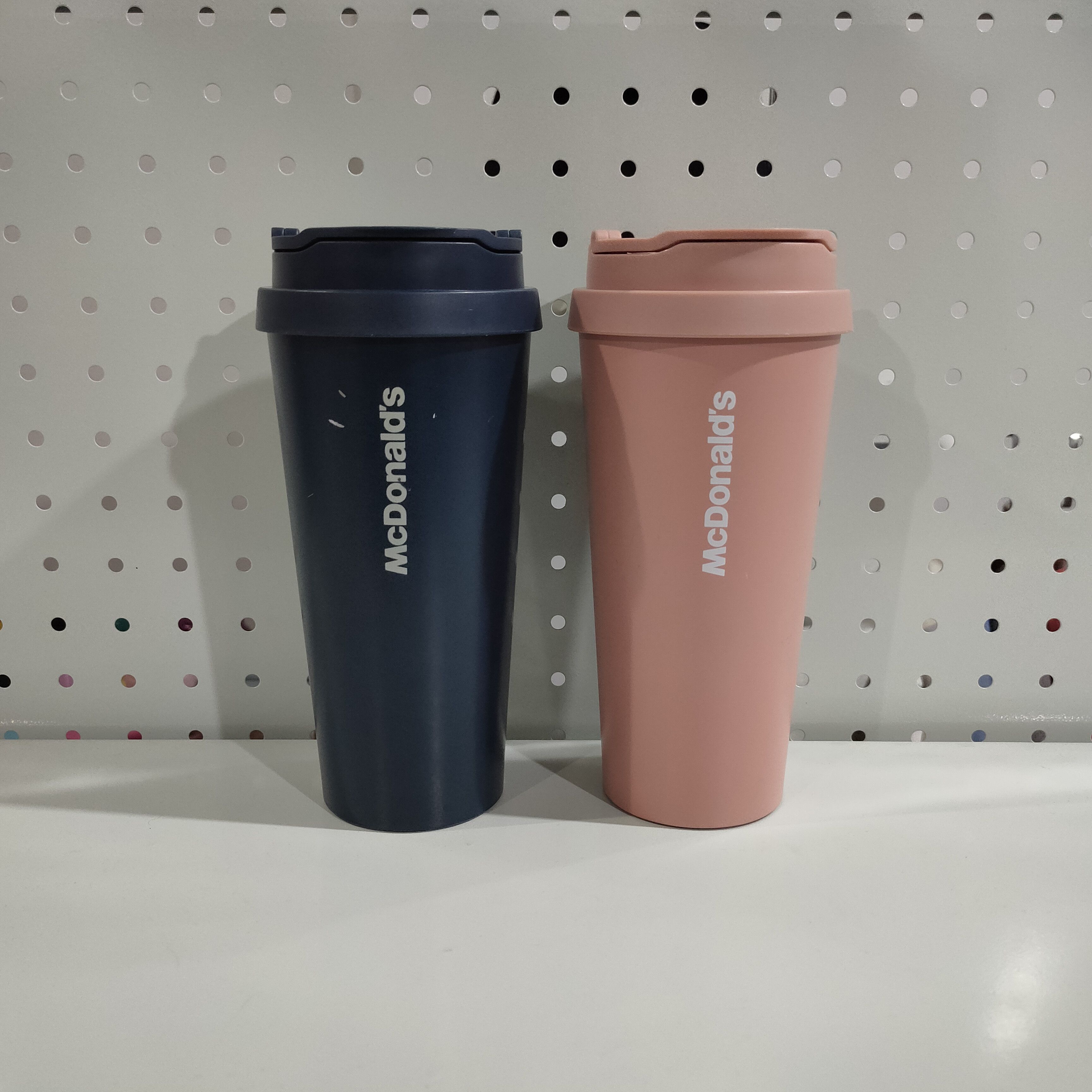 Other 🔥Lock&Lock X McDonald's clip tumbler 18oz/540ml Size ONE SIZE - 1 Thumbnail