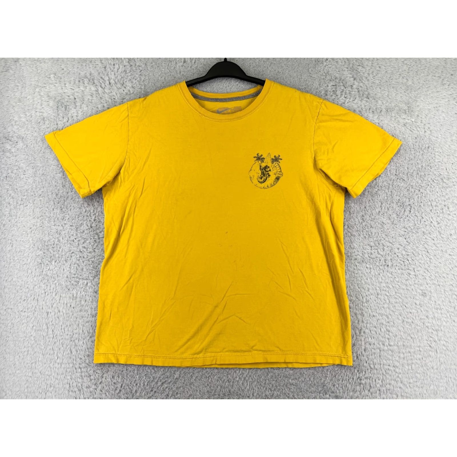 Nike Nike Shirt Mens XL Yellow North Shore Hawaii Gecko Island Legends Surf T-Shirt Logo Beach Outdoor Retro Sports Womens? Size US XL / EU 56 / 4 - 2 Thumbnail