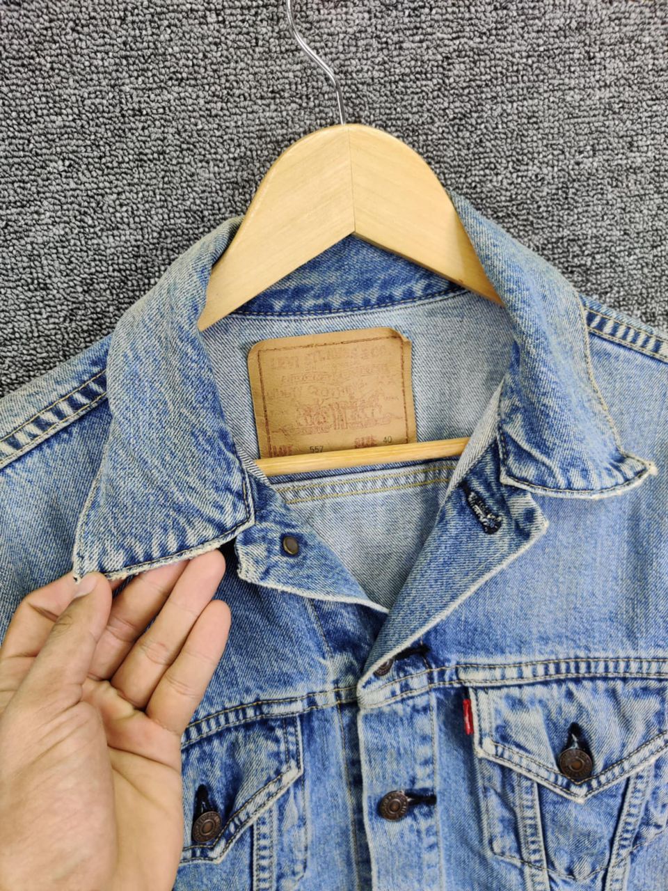 Levi's Vintage 90s Levi's Big E 71557 Denim Trucker Jacket Size US M / EU 48-50 / 2 - 7 Thumbnail