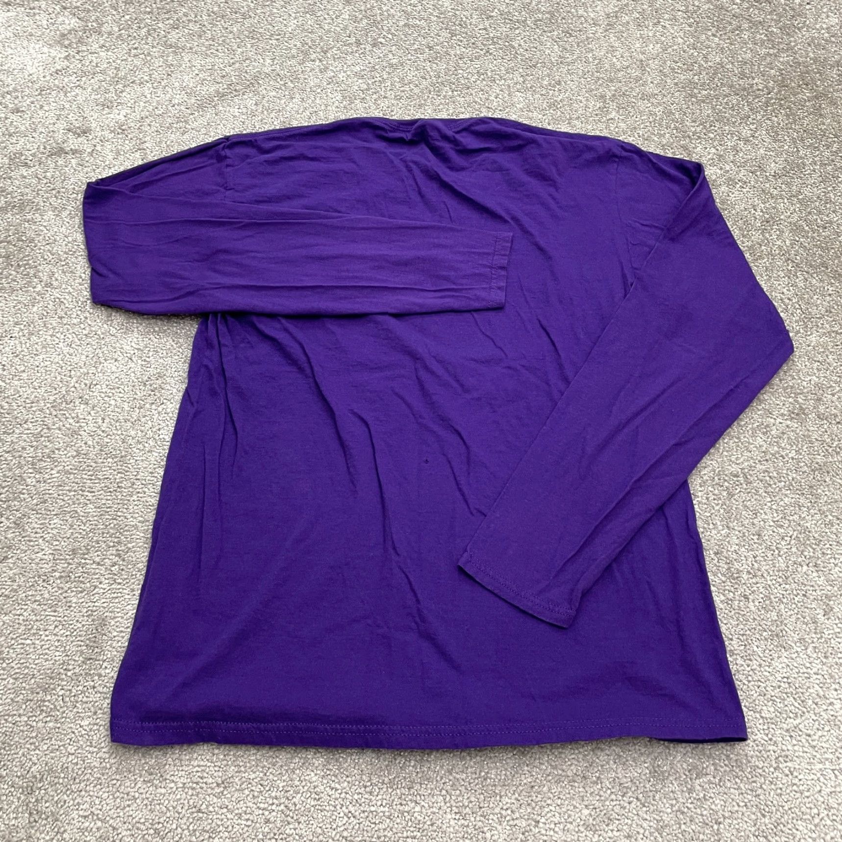 Gildan Gildan Long Sleeve Shirt Mens Medium Purple Crew Neck Cotton Casual Tee Size US M / EU 48-50 / 2 - 2 Thumbnail