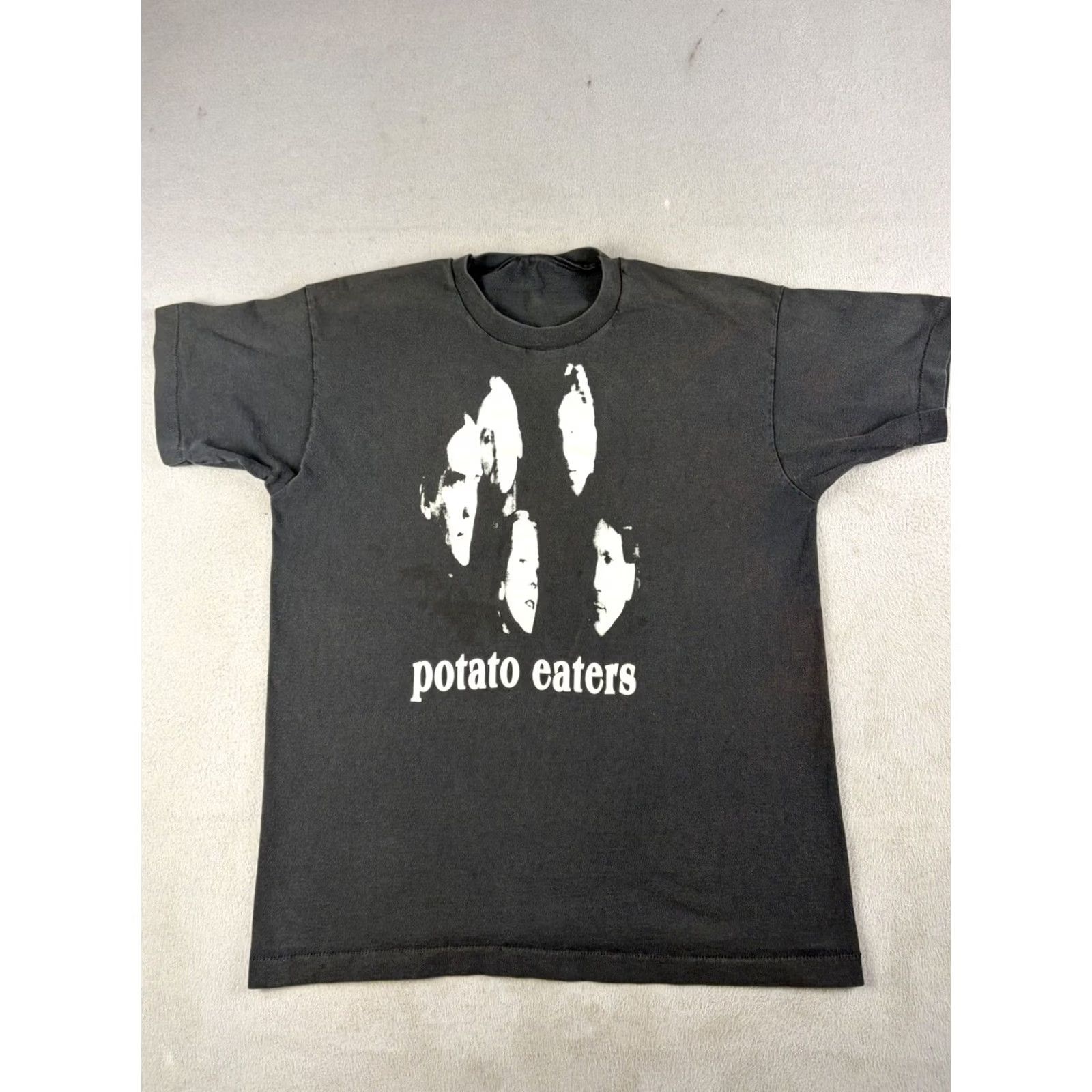 Fruit Of The Loom VINTAGE Fruit of the Loom T-Shirt Men XL Black Band Music Indie Goth 90s Graphic Print Shirt Mens Size US XL / EU 56 / 4 - 2 Thumbnail