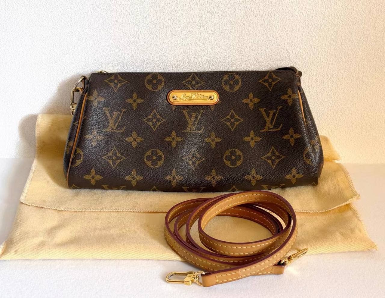 Louis Vuitton Louis Vuitton/LV monogram EVA shoulder/crossbody bag. Size ONE SIZE - 2 Thumbnail