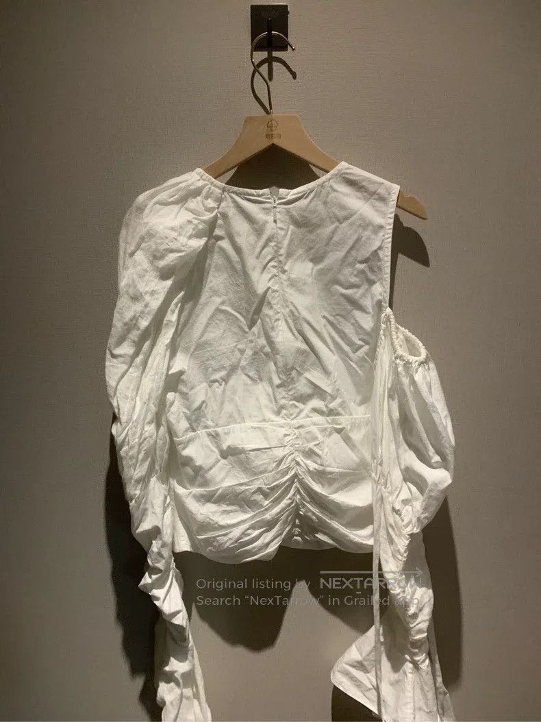 Loewe Loewe White frilled puffed sleeve blouse Size XS / US 0-2 / IT 36-38 - 2 Thumbnail