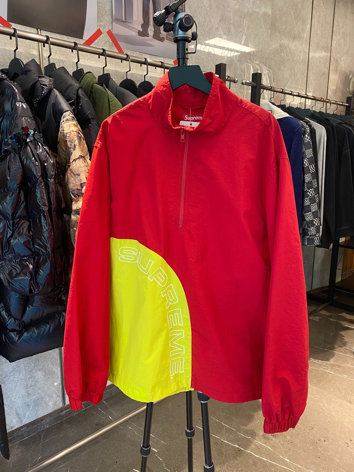 Supreme Supreme Light Jacket m Men Size US M / EU 48-50 / 2 - 1 Thumbnail