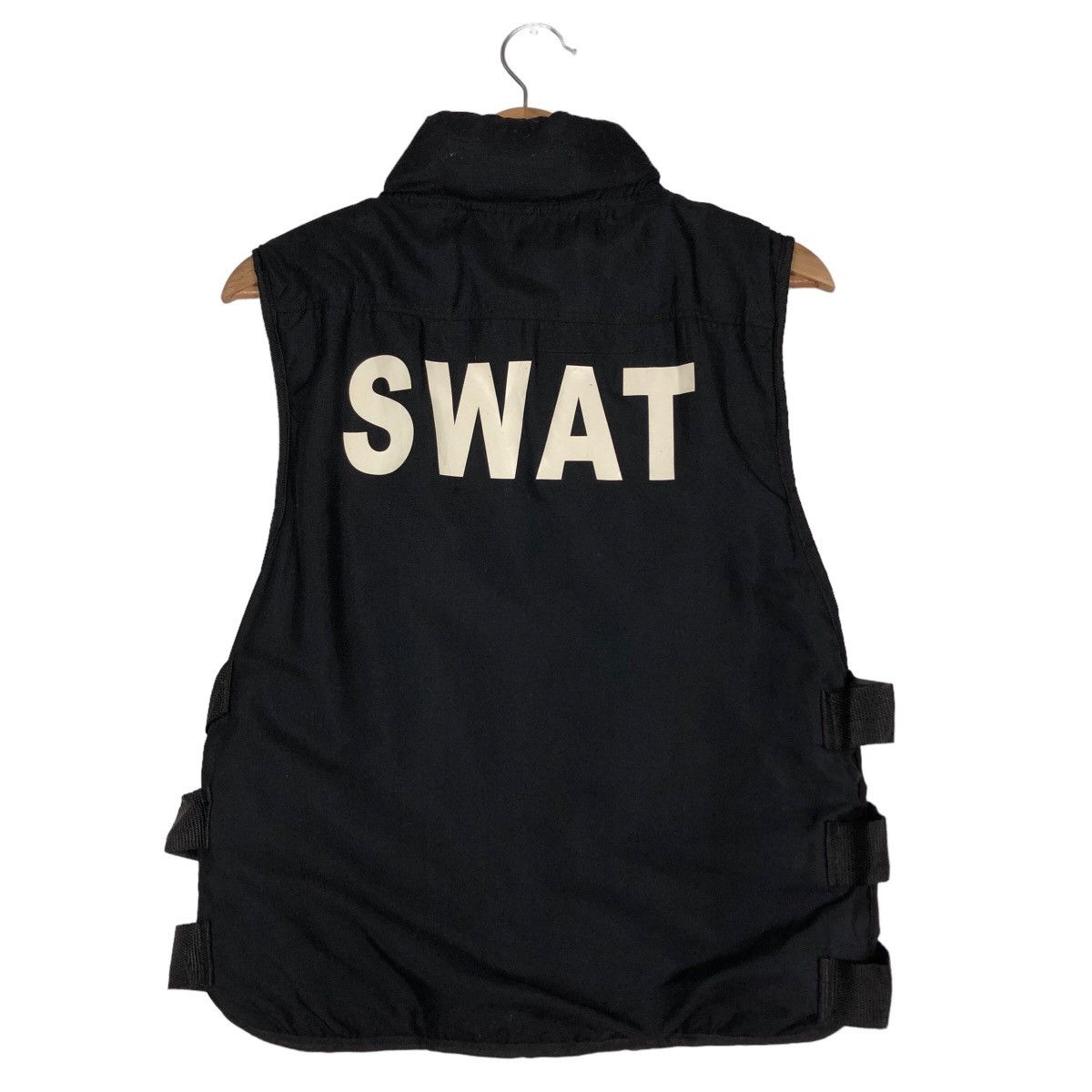 Japanese Brand 🔥Vintage Utility Bondage Cargo Pocket Vest Swat Big Logo Size US M / EU 48-50 / 2 - 8 Thumbnail