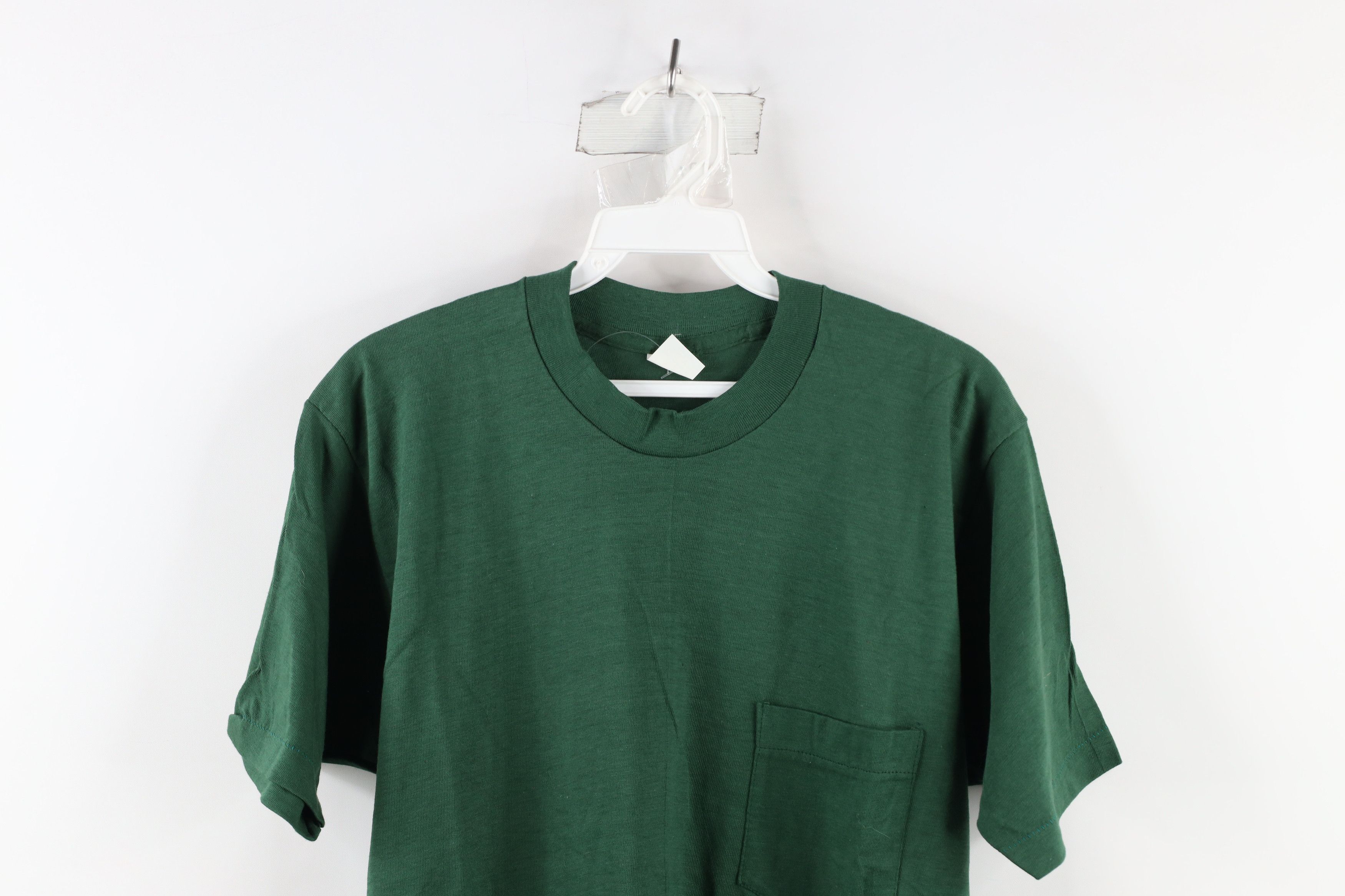 Vintage Deadstock Vintage 70s Streetwear Pocket T-Shirt Hunter Green Size US L / EU 52-54 / 3 - 2 Thumbnail