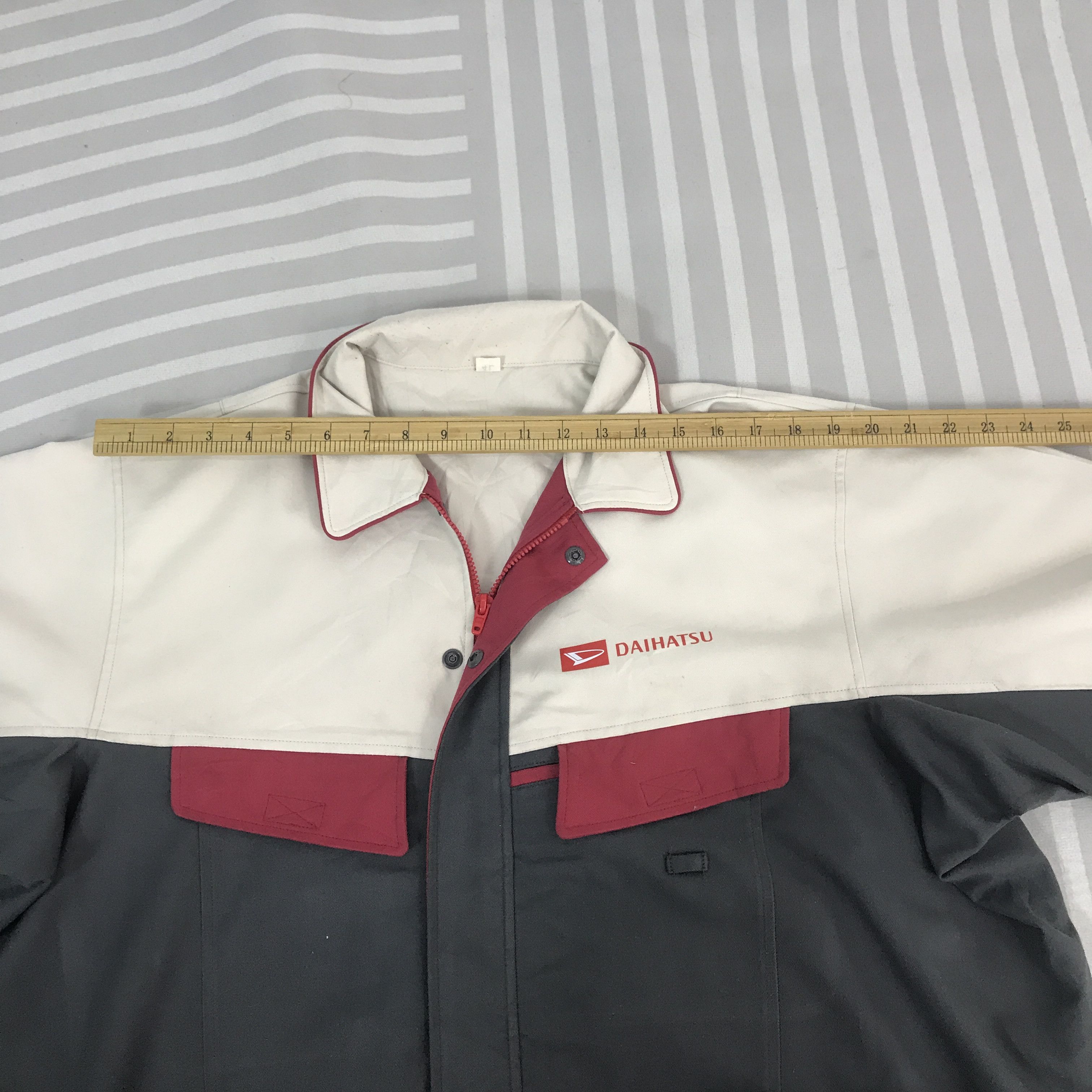 Japanese Brand Vintage Daihatsu japan Motorsport Racing Jacket Size US L / EU 52-54 / 3 - 5 Thumbnail