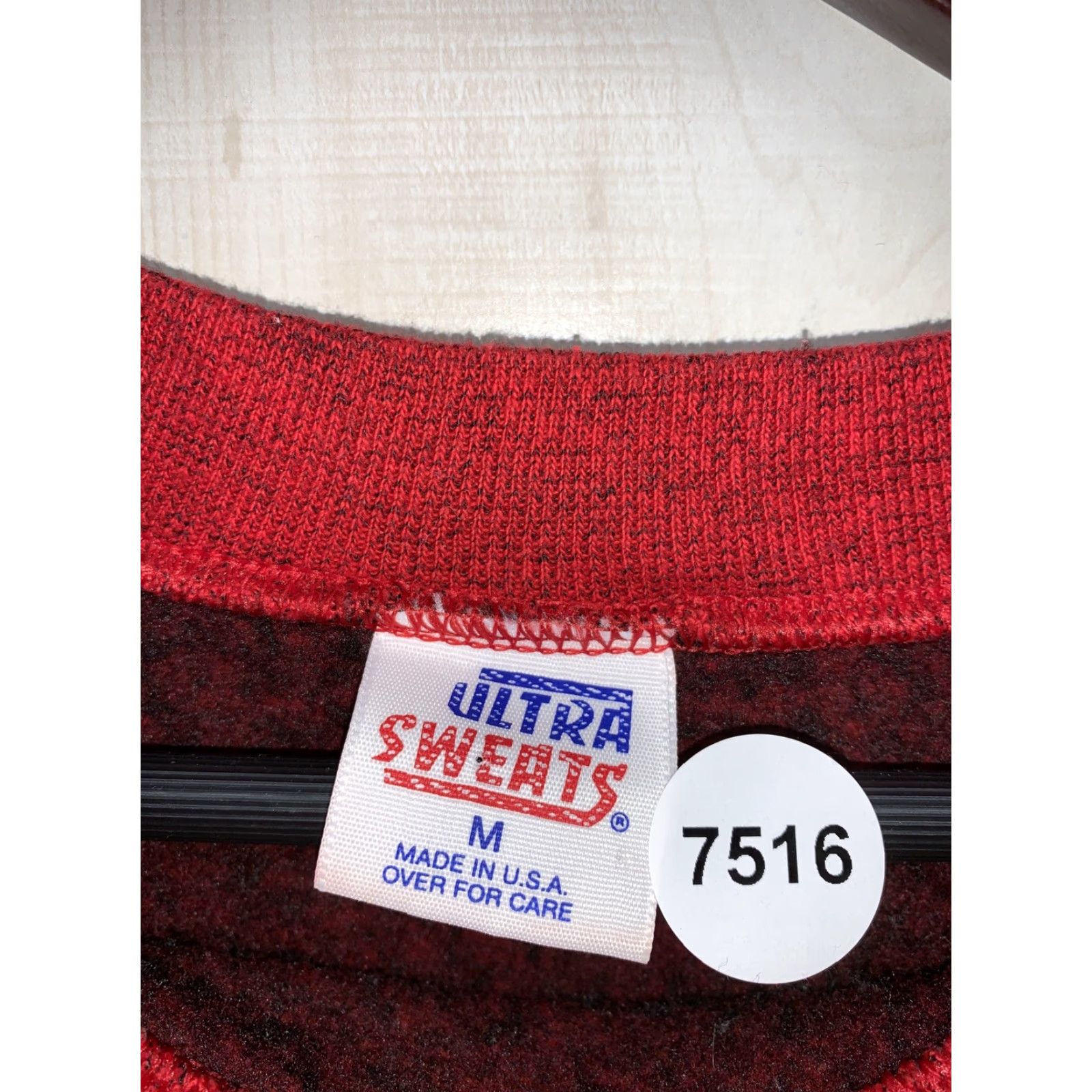 Vintage VINTAGE Ultra Sweats Siesta Key Sailboat Sailing Red Graphic Sweatshirt M Mens/Unisex Size US M / EU 48-50 / 2 - 4 Thumbnail