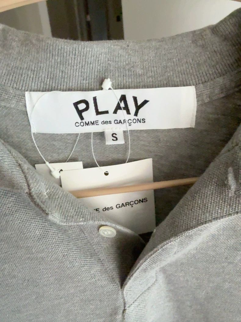 Comme des Garcons Comme Des Garcons Play Grey Polo Shirt Size S / US 4 / IT 40 - 2 Thumbnail
