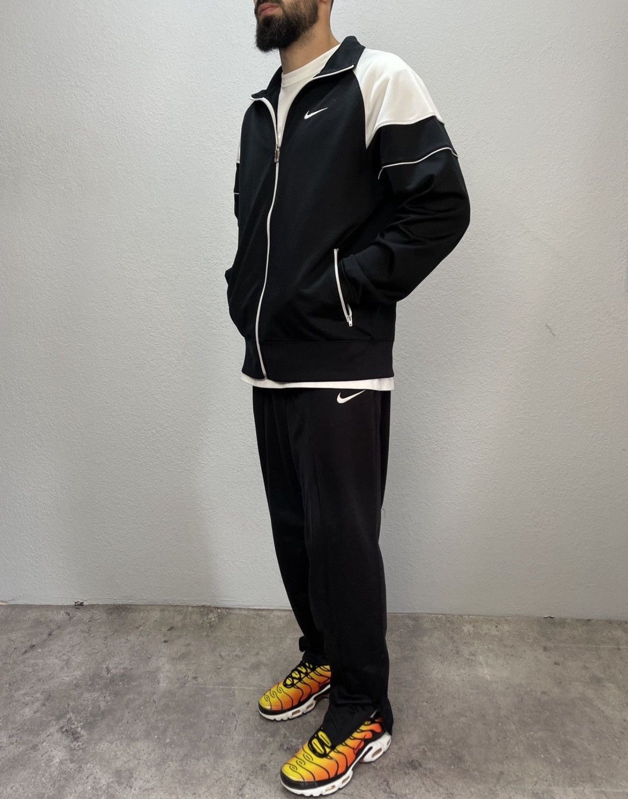 Vintage Y2K Nike 00s Two-Piece Track Suit Set y2k Track Suit