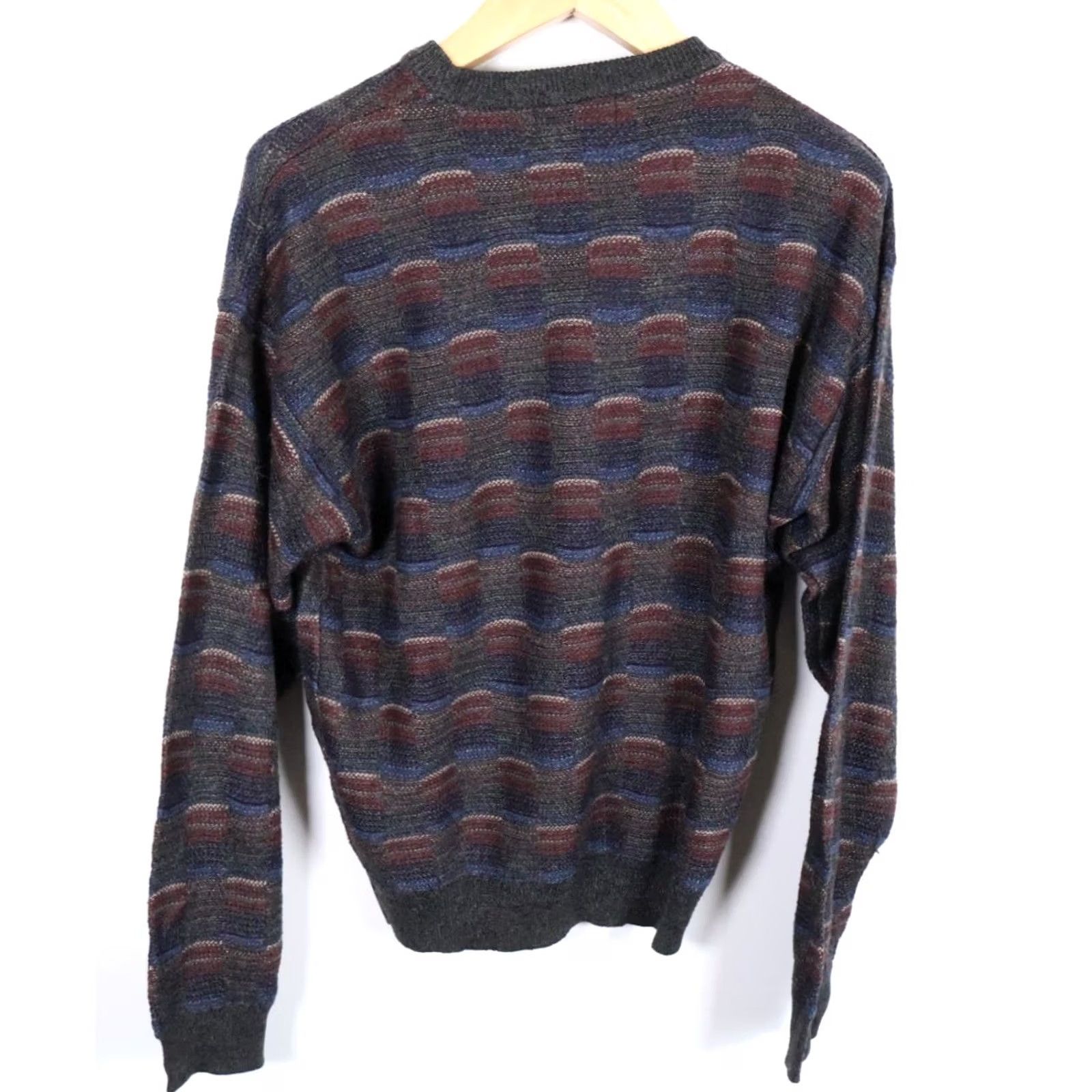 Vintage VINTAGE Hill & Archer 90s Dad Sweater Men Large Dark Gray Geometric Pattern Lightweight Knit Crew Neck Pullover Size US L / EU 52-54 / 3 - 2 Thumbnail