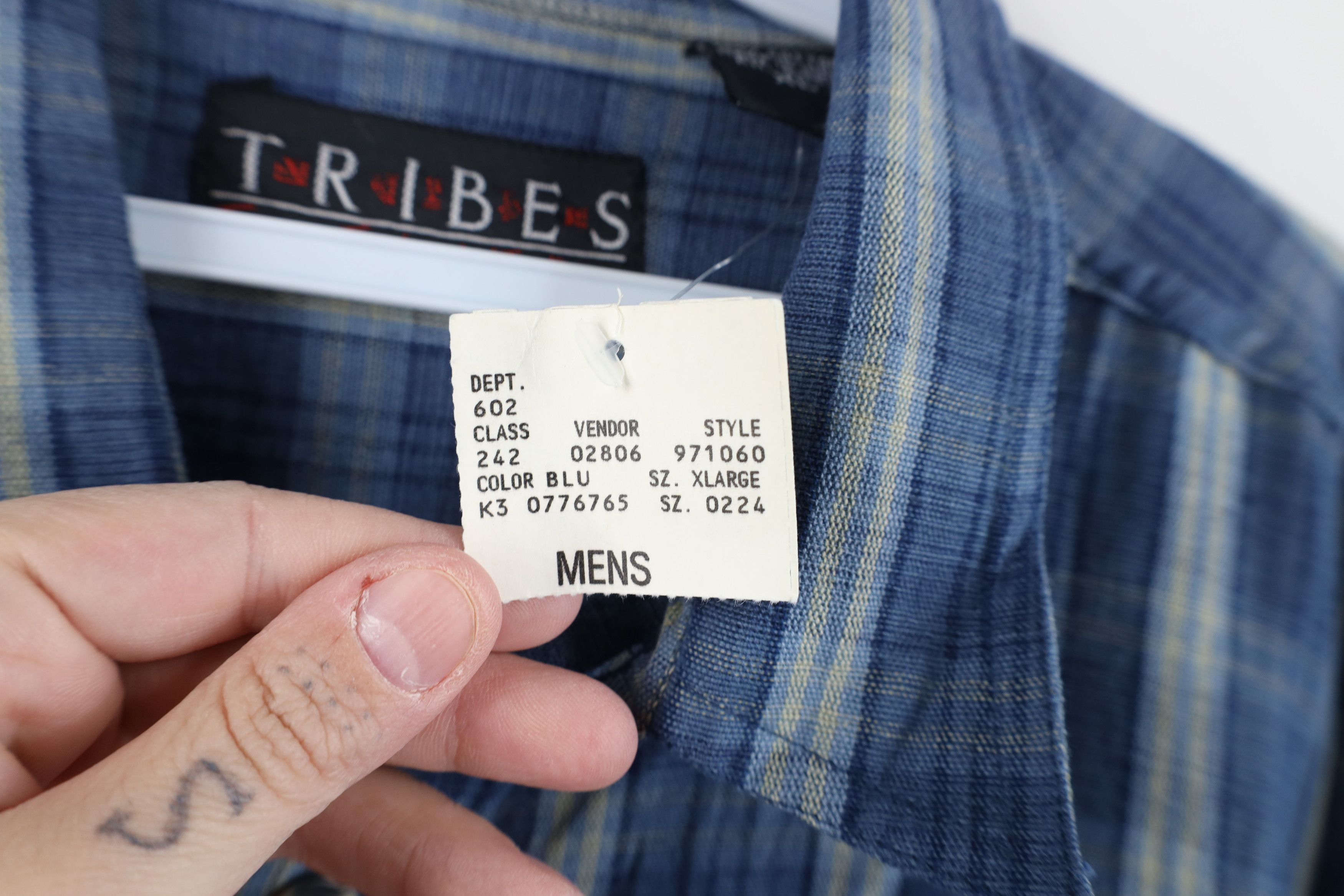 Deadstock Vintage 90s Streetwear Collared Button Shirt Blue