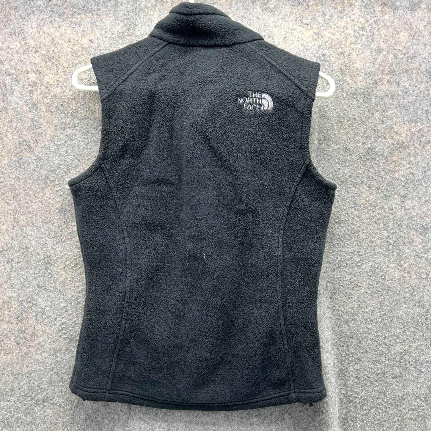 The North Face VINTAGE The North Face Vest Women XS Polartec Black Full Zip Sleeveless Fleece Size XS / US 0-2 / IT 36-38 - 3 Thumbnail
