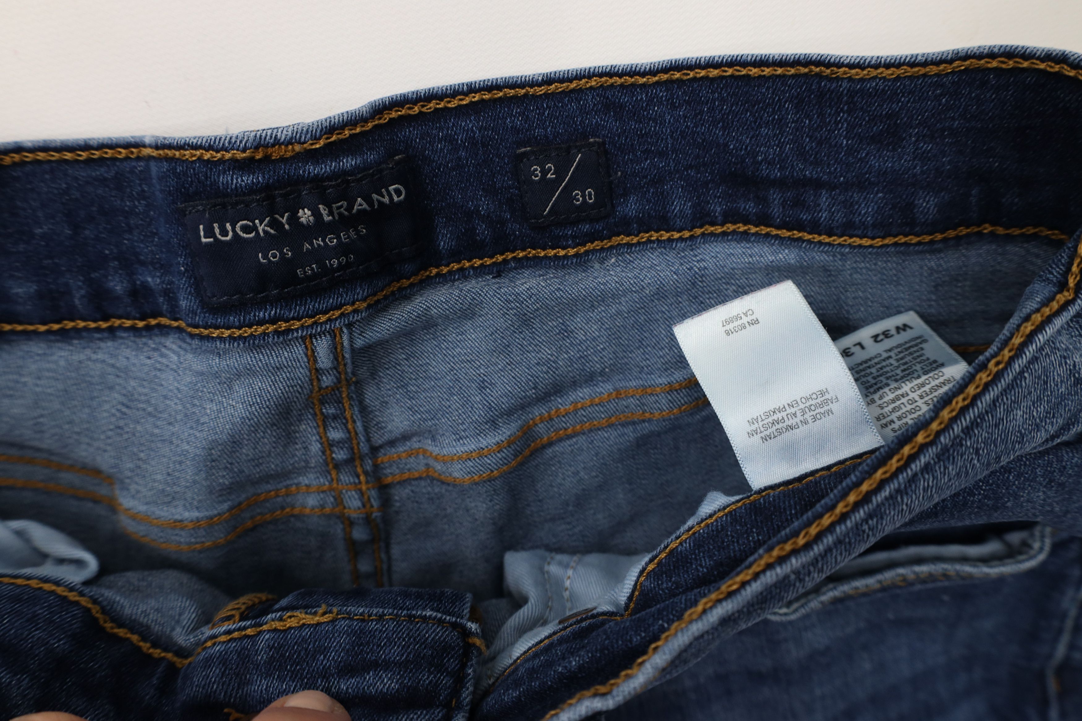 Lucky Brand × Vintage Vintage Y2K Lucky Brand Athletic Straight Leg Jeans Stretch Size US 32 / EU 48 - 7 Thumbnail