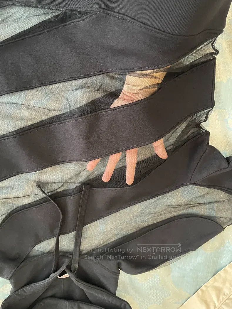 Valentino Valentino Patchwork mesh sweatshirt Size US S / EU 44-46 / 1 - 2 Thumbnail