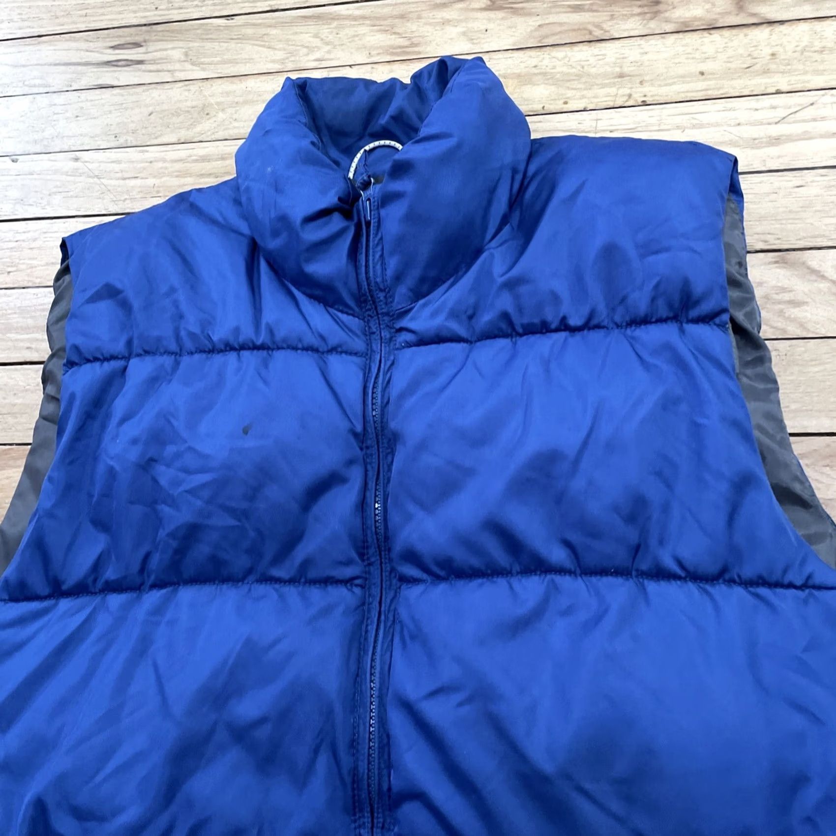 Old Navy OLD NAVY Vest Men M Blue Puffer Zip Lined Warm Stand-Up Collar Short Retro Ski Casual Size US M / EU 48-50 / 2 - 3 Thumbnail