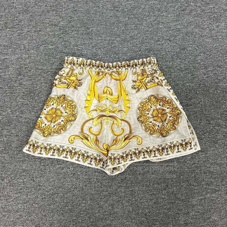 Fendi Fendi Versace Collab Silk Printed Short Pants Size 26" / US 2 / IT 38 - 2 Thumbnail