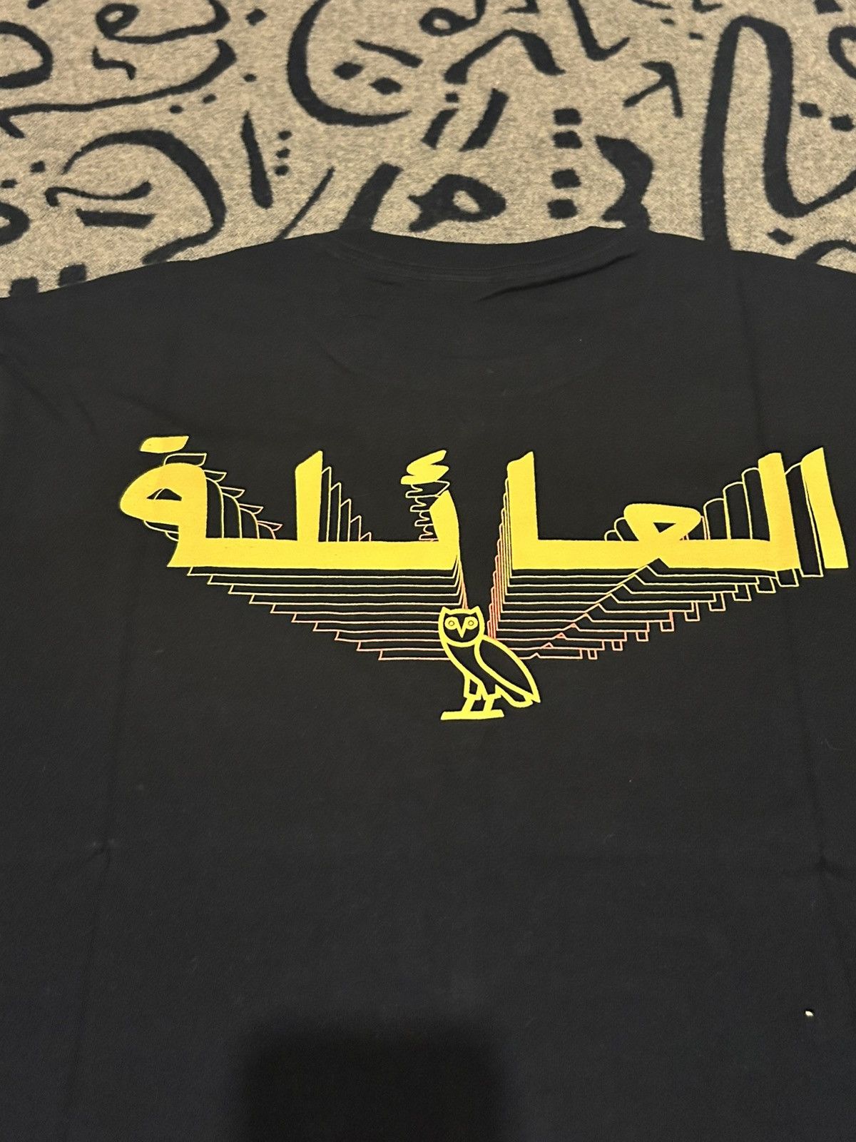 Drake OVO Arabic “The Family” Echo Tshirt Size US L / EU 52-54 / 3 - 5 Thumbnail