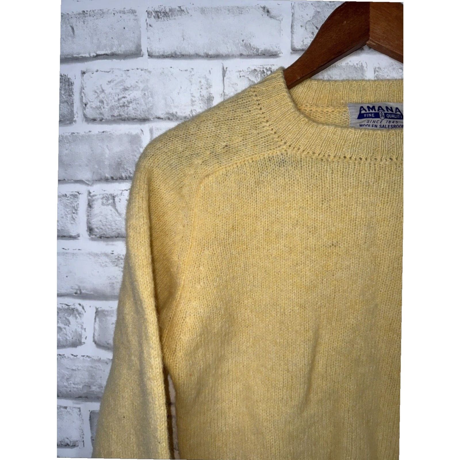 Vintage VINTAGE Amana Women's Medium Yellow Wool Pullover Sweater Long Sleeve Size M / US 6-8 / IT 42-44 - 6 Thumbnail